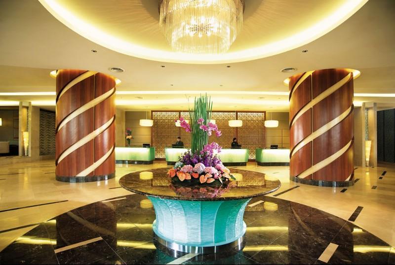 吉隆坡嘉登斯圣吉尔斯签名酒店及公寓 内观 照片 The lobby of the hotel